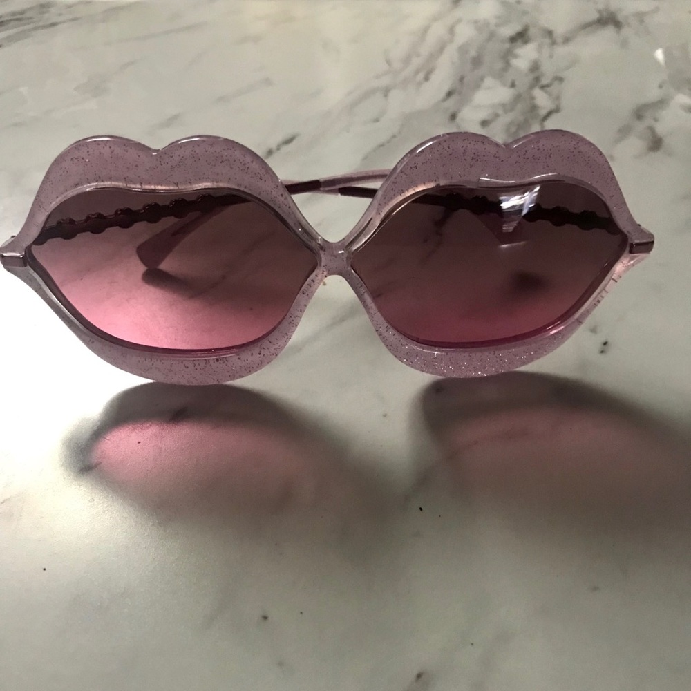 Wildfox Couture LipService Pink Glitter Sunglasses